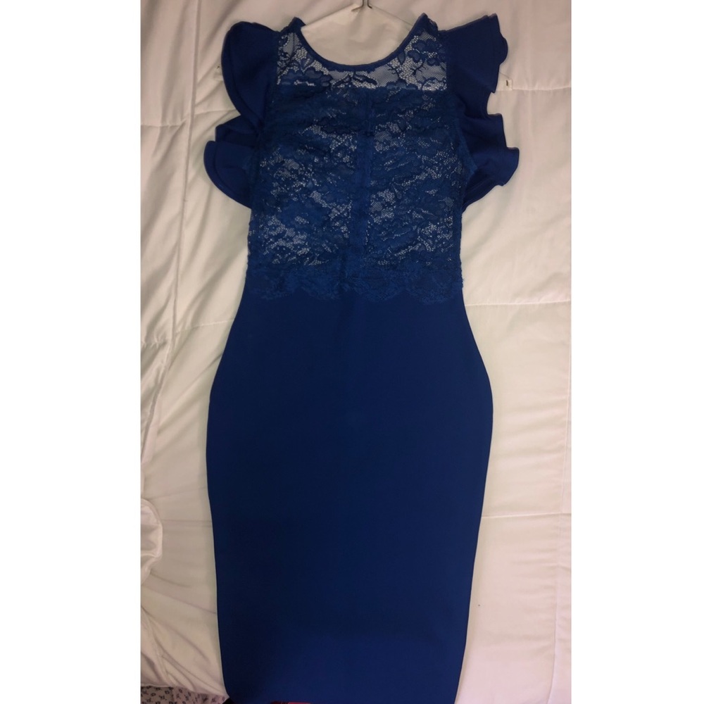 Blue dress
